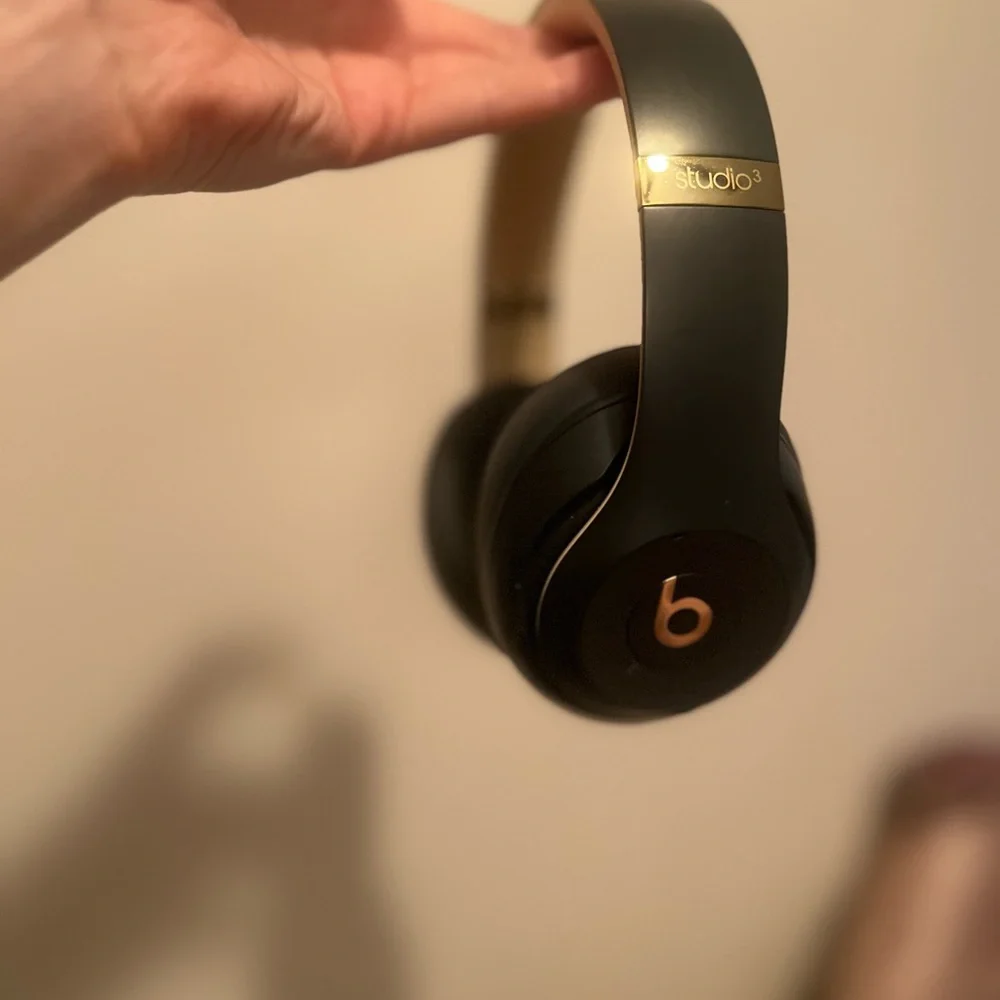 Beats - Dark Grey & Gold - perfect condition. Does not come w/ charger or case. - Picture 5 of 6